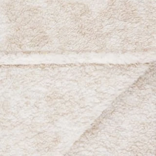 B&M Simply Two Tone Teddy Throw - Natural - Image 4